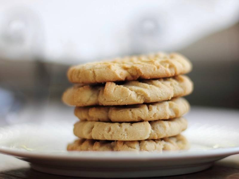 Peanut Butter Cookies — American baking recipe, served and ready to eat