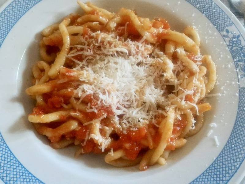 Pici all'Aglione — Italian dinner recipe, served and ready to eat