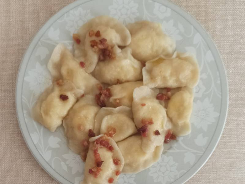Pierogi Ruskie — Polish dinner recipe, served and ready to eat