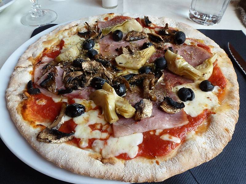 Pizza Capricciosa