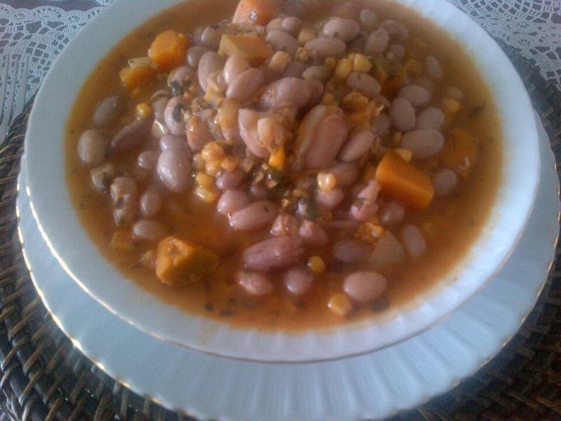 Porotos Granados — Chilean healthy recipe, served and ready to eat