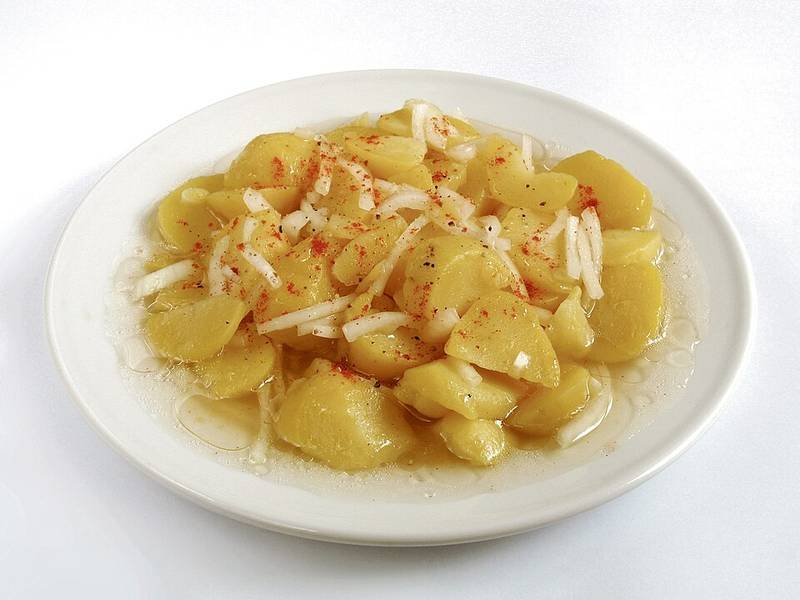Potato Salad — American lunch recipe, served and ready to eat