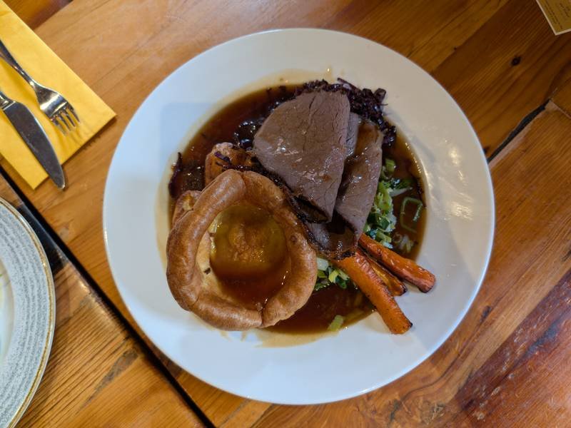 Roast Beef and Yorkshire Puddings — British holiday specials recipe, served and ready to eat