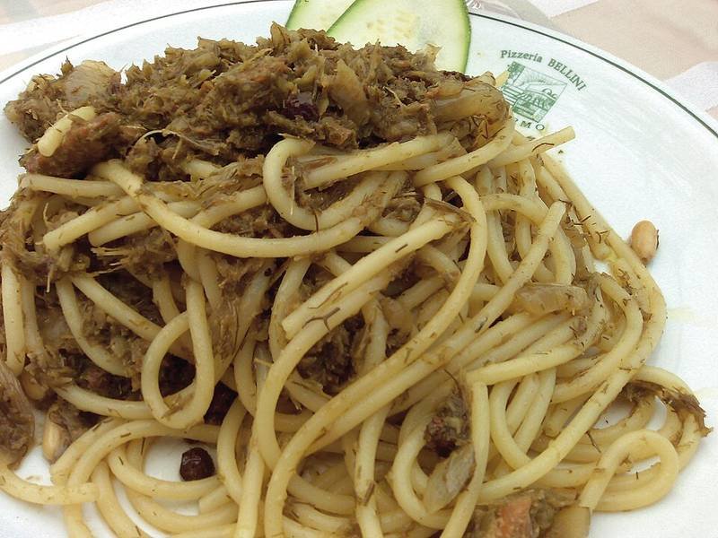 Sardine Pasta, a quick Italian meal recipe — spaghetti with tinned sardines