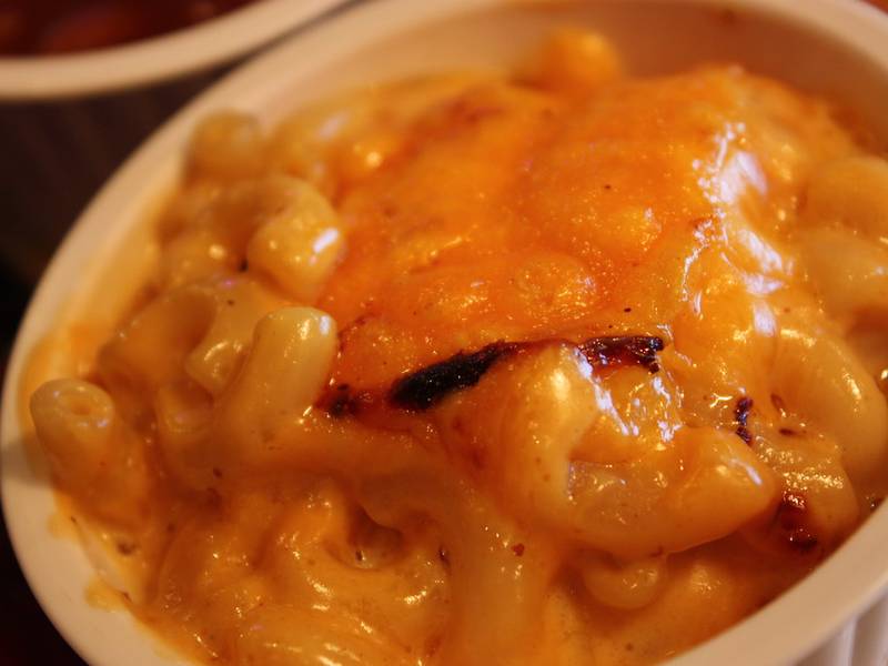 Slow Cooker Mac and Cheese