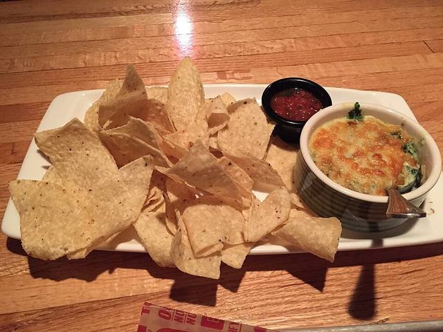 Ingredients and preparation for spinach and artichoke dip