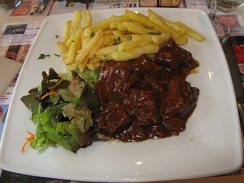 Stoofvlees — Belgian dinner recipe, served and ready to eat