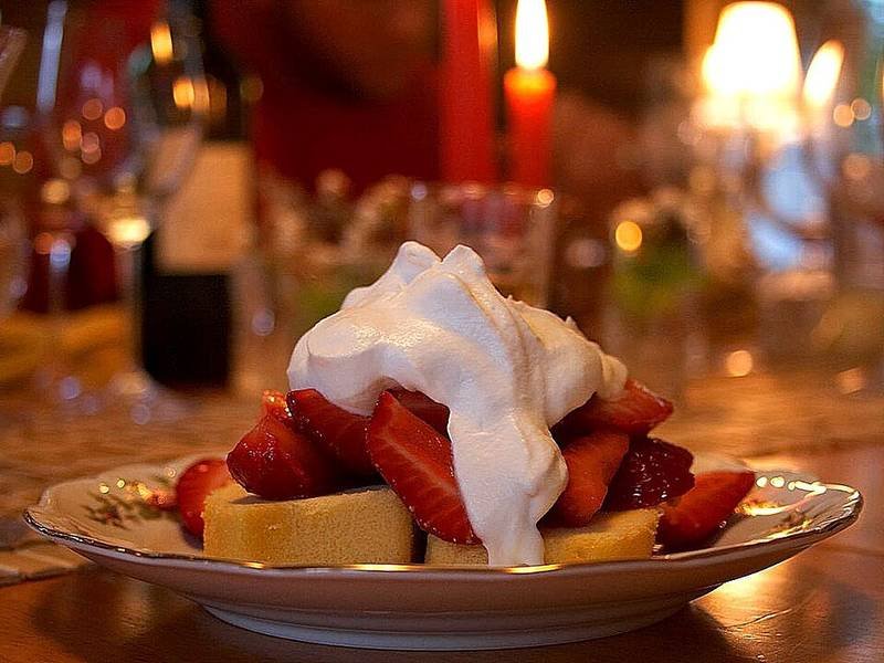 Strawberry Shortcake — American desserts recipe, served and ready to eat