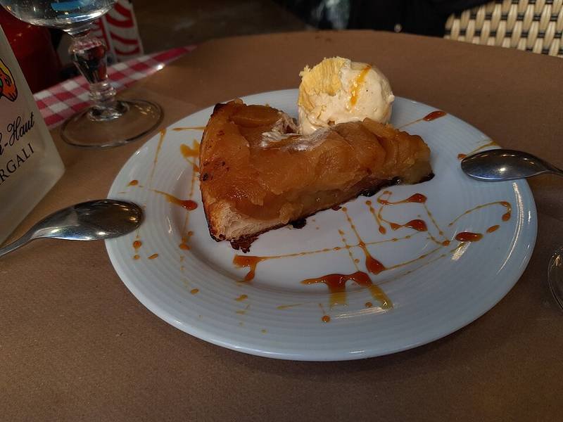 Apple Tarte Tatin — French desserts recipe, served and ready to eat