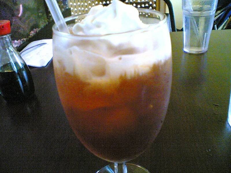 Thai Iced Tea — Thai drinks recipe, served and ready to eat