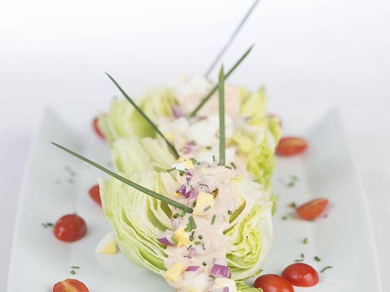 Thousand Island Dressing, an American appetizer recipe — thousand island sauce for burgers