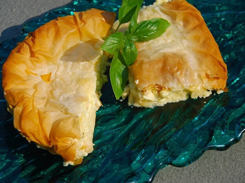 Tiropita — Greek appetizers recipe, served and ready to eat