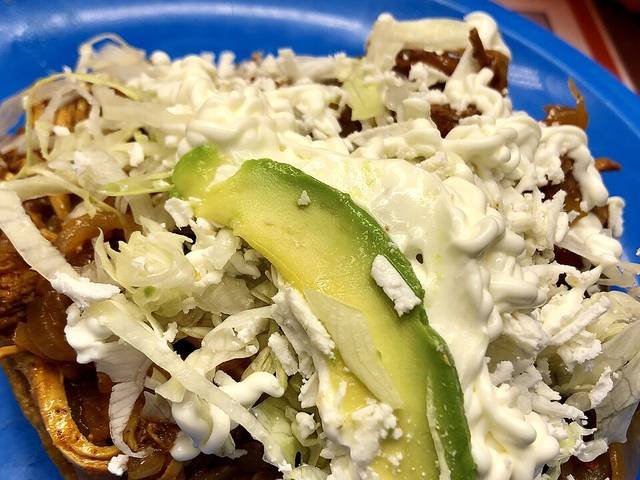 Ingredients and preparation for tinga tostadas