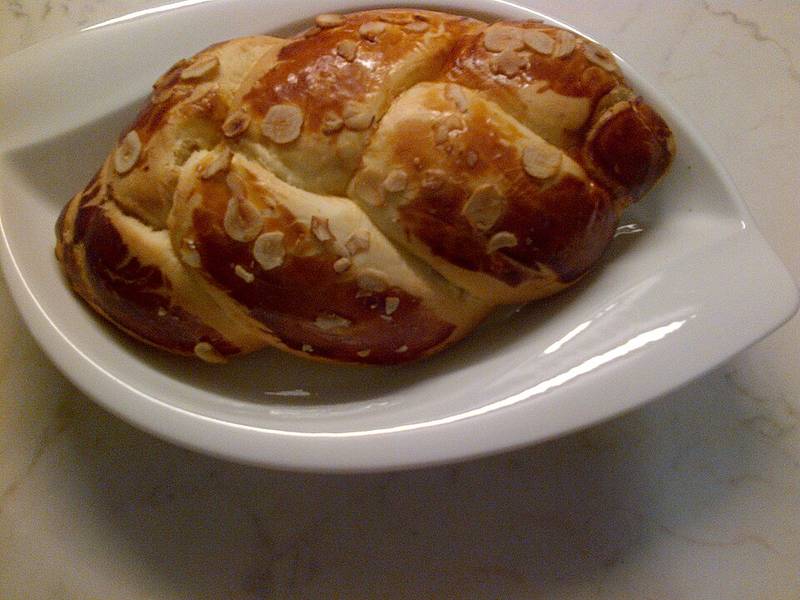 Tsoureki